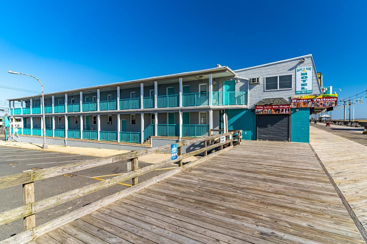 Boardwalk Sand & Surf Beach Hotel Oceanfront Сисайд Хайтс Экстерьер фото