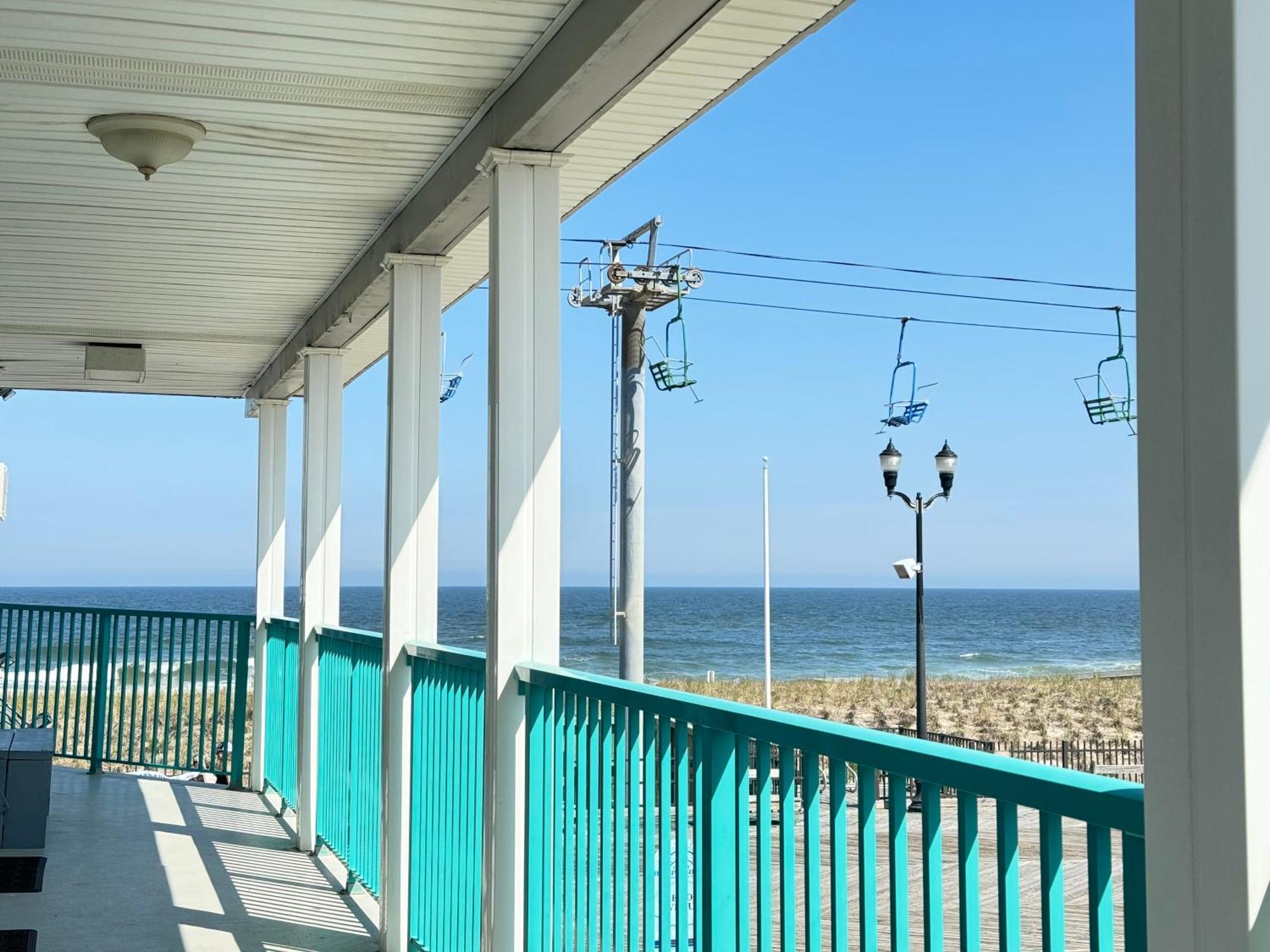 Boardwalk Sand & Surf Beach Hotel Oceanfront Сисайд Хайтс Экстерьер фото
